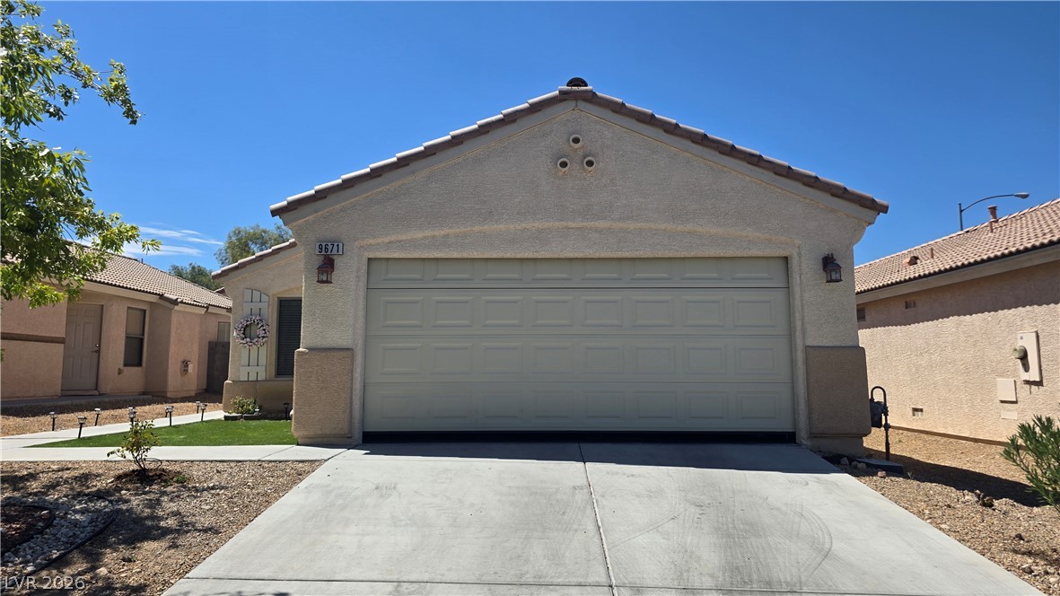 9671 Giddings Avenue Property Photo 1