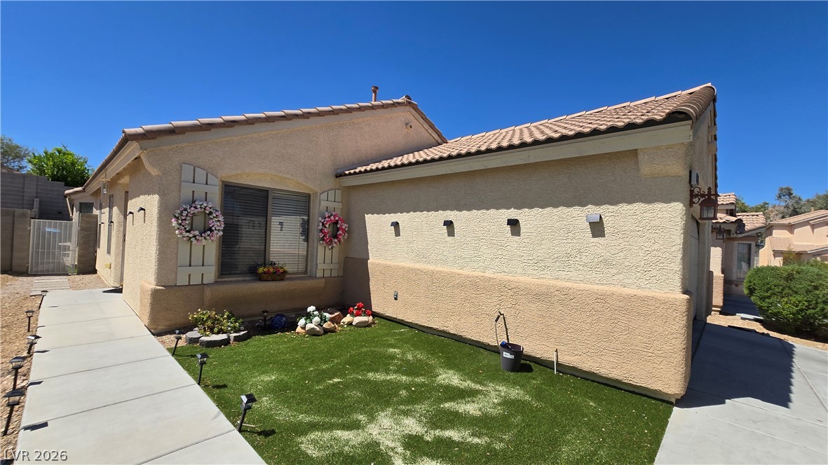 9671 Giddings Avenue Property Photo 5