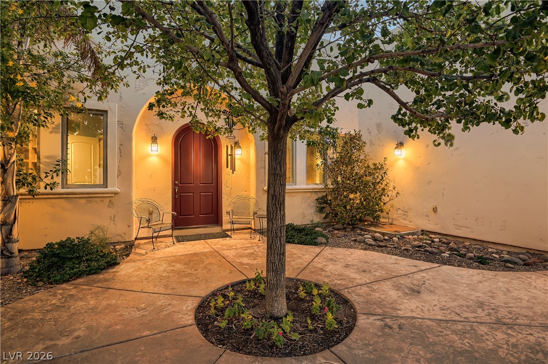 3910 West Pebble Road Property Photo 4