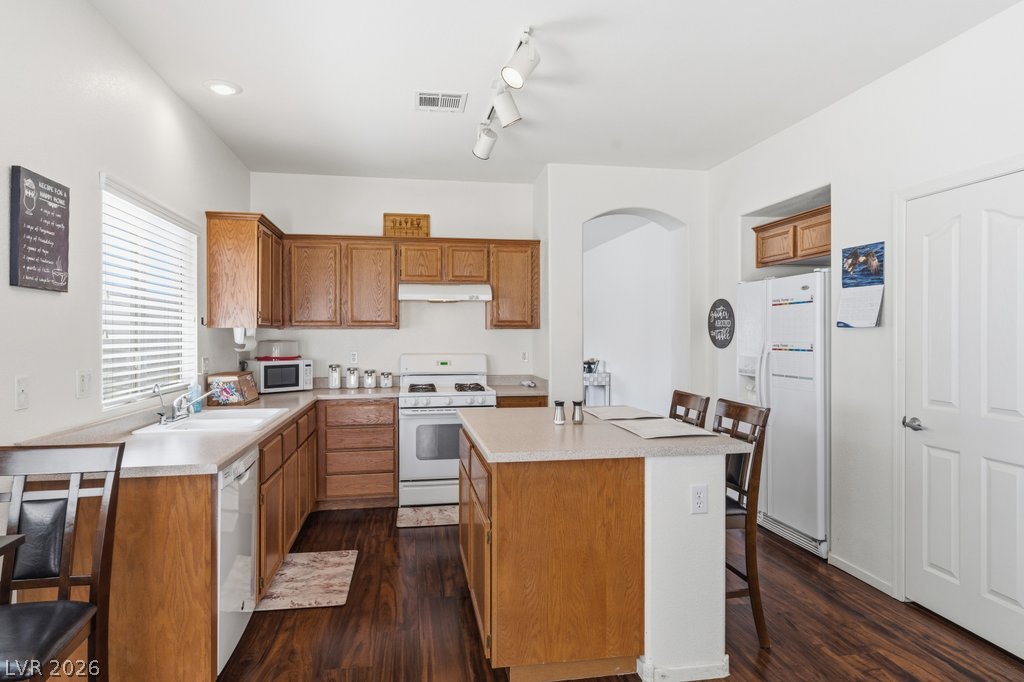 1108 Bistro Bay Avenue Property Photo 15