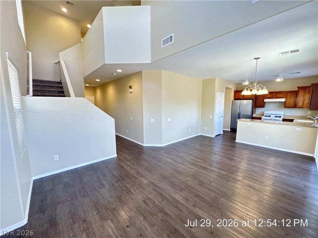 8977 Castledowns Street Property Photo 4