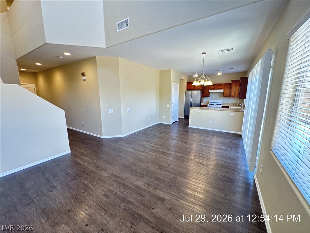 8977 Castledowns Street Property Photo 5
