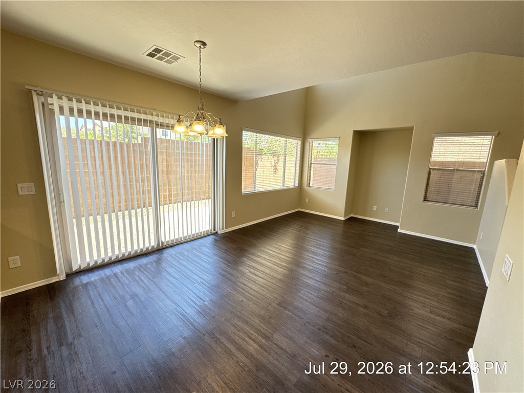8977 Castledowns Street Property Photo 6