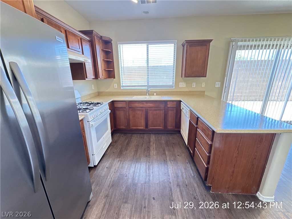 8977 Castledowns Street Property Photo 9