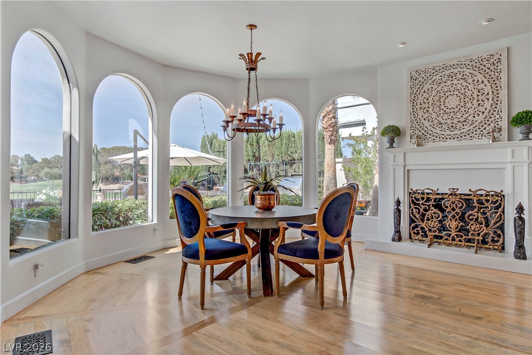 8628 Scarsdale Drive Property Photo 18