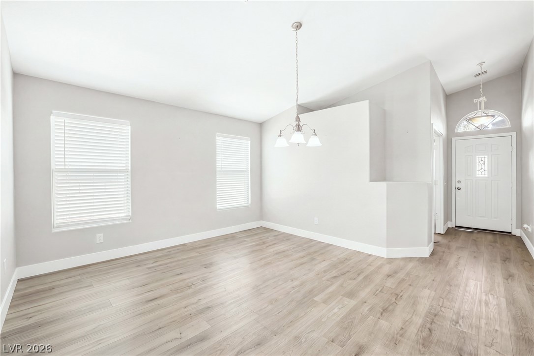 5083 Sarab Lane Property Photo 3