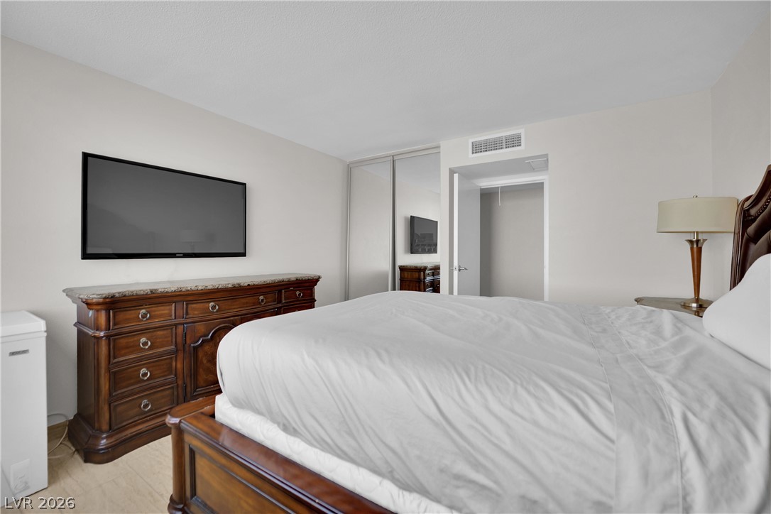 205 East Harmon Avenue 710 Property Photo 20