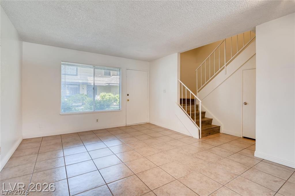 6156 Meadow Vista Lane Property Photo 7