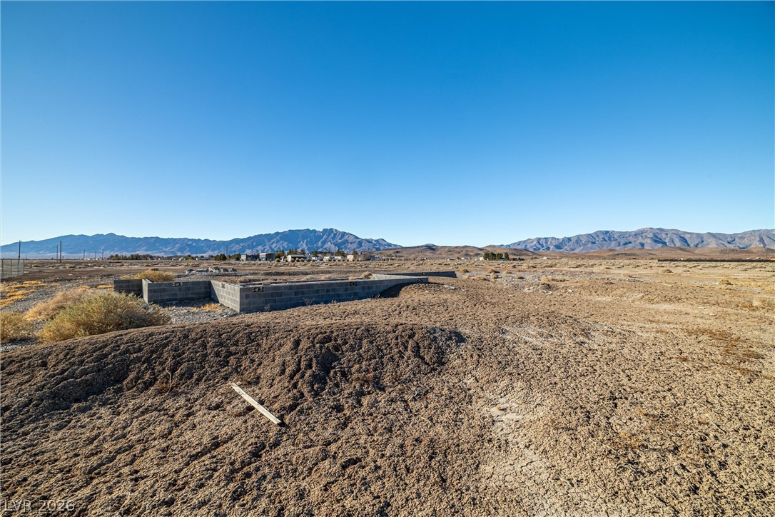 4051 Forest Road Property Photo 4