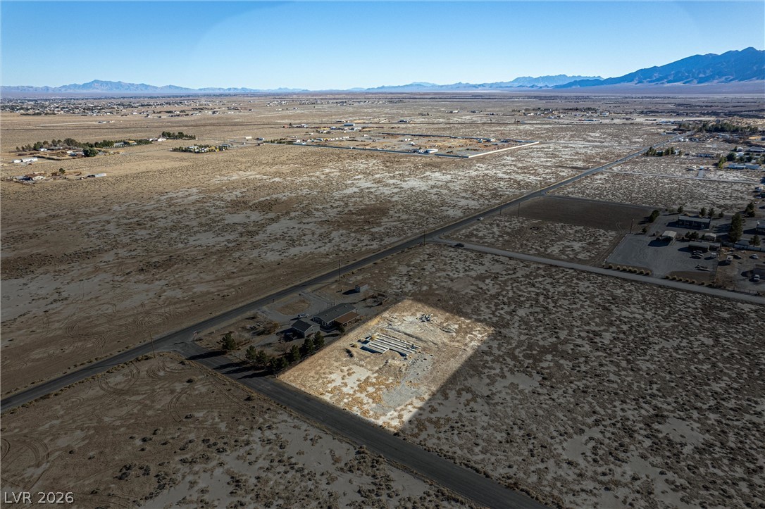 4051 Forest Road Property Photo 8
