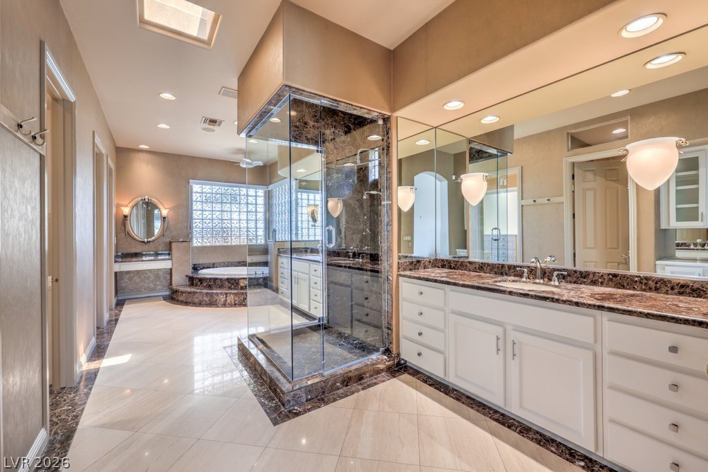 15 Knob Oak Drive Property Photo 12