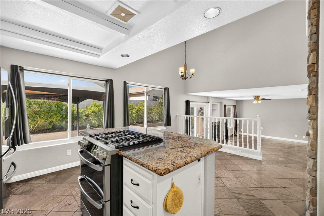 8875 Dove Cove Drive Property Photo 11