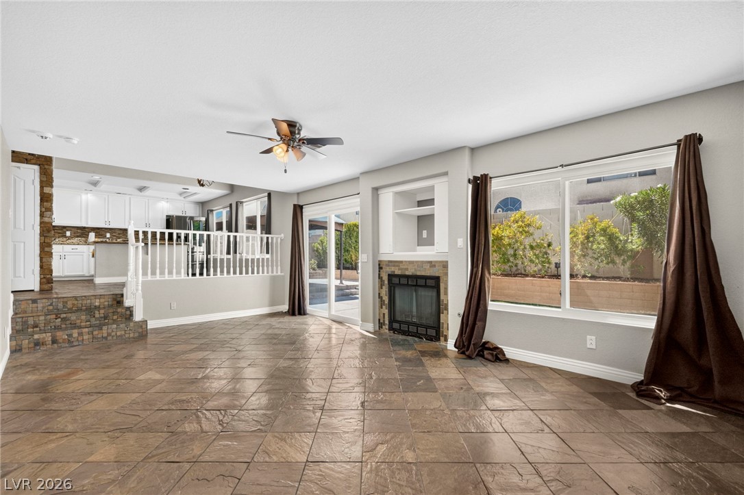 8875 Dove Cove Drive Property Photo 13