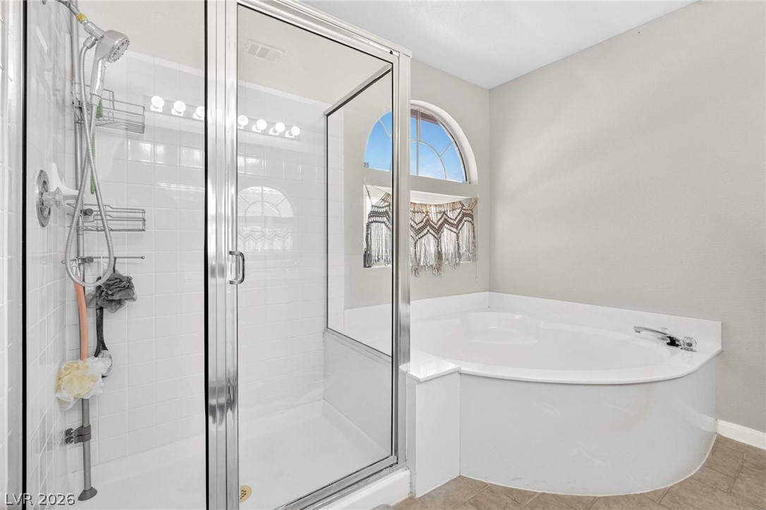 8875 Dove Cove Drive Property Photo 24