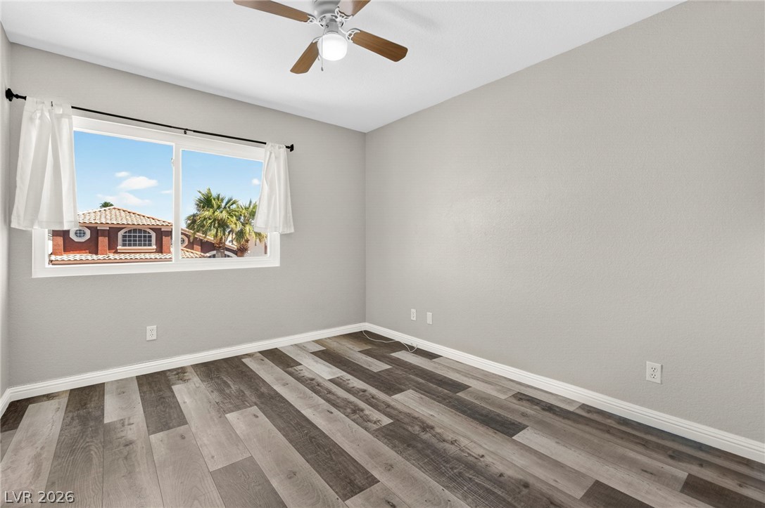 8875 Dove Cove Drive Property Photo 29