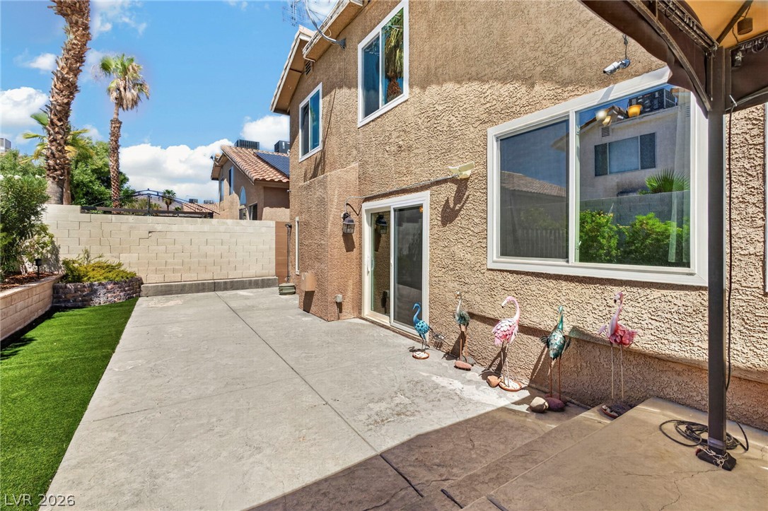 8875 Dove Cove Drive Property Photo 33