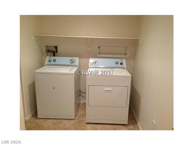 6868 Sky Pointe Drive 1041 Property Photo 11