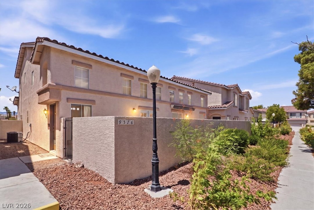 9576 Belle Rich Street Property Photo 2