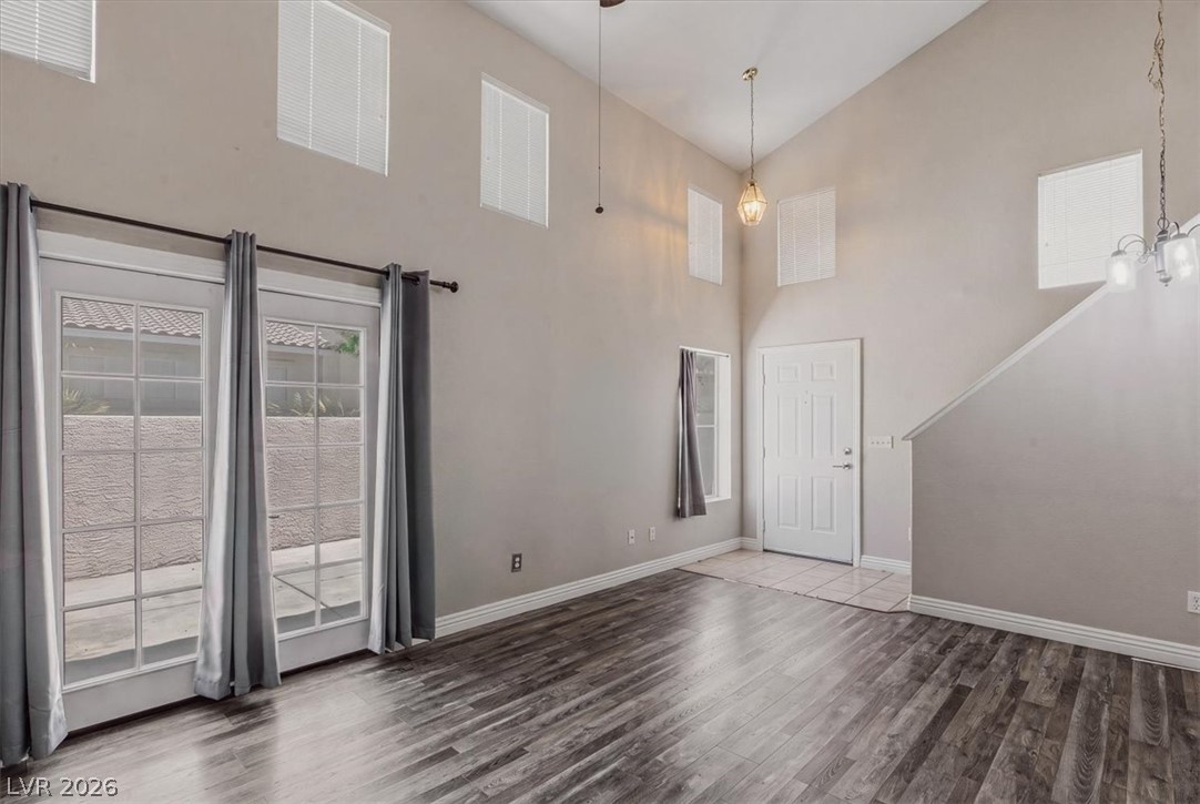 9576 Belle Rich Street Property Photo 7
