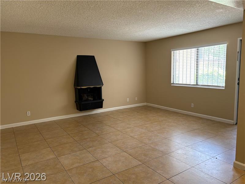 2080 Karen Avenue 17 Property Photo 4