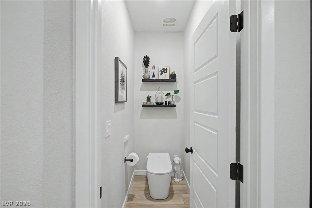 9386 Sequoia Ridge Avenue Property Photo 23
