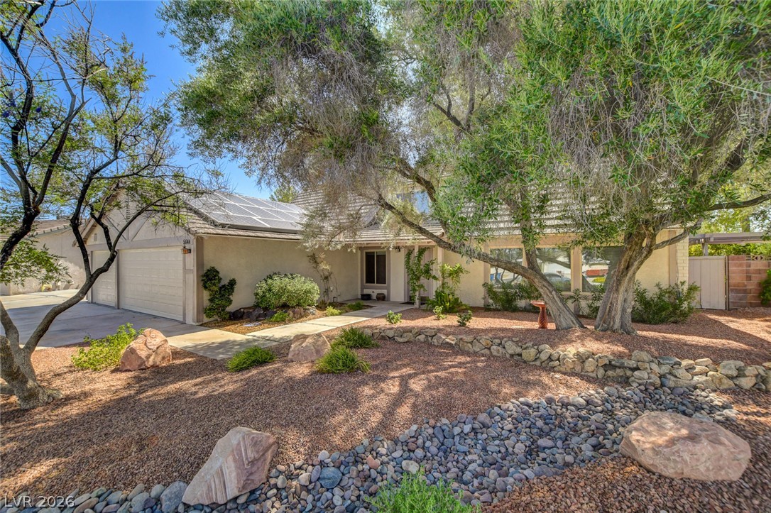 5644 Nicole Court Property Photo 4