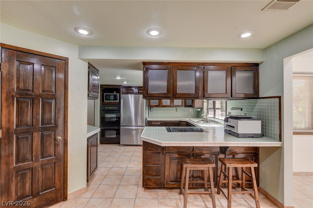 5644 Nicole Court Property Photo 12