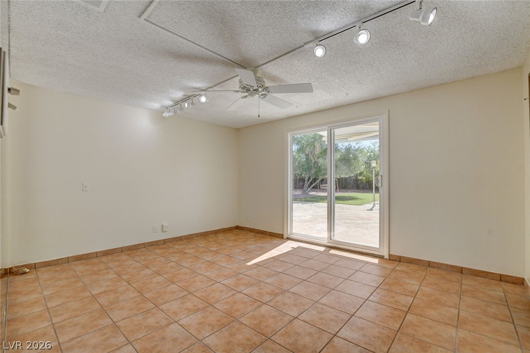 5644 Nicole Court Property Photo 20