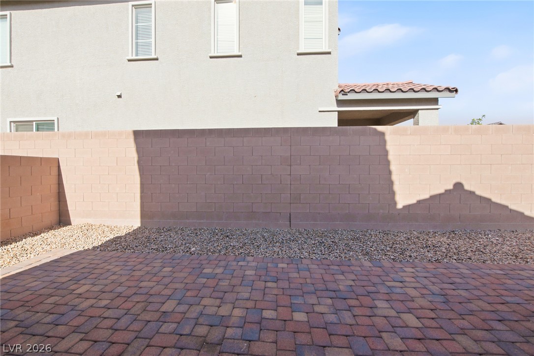 7063 Sayonara Vista Street Property Photo 2