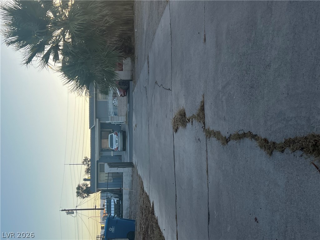 1206 I Street Property Photo 4