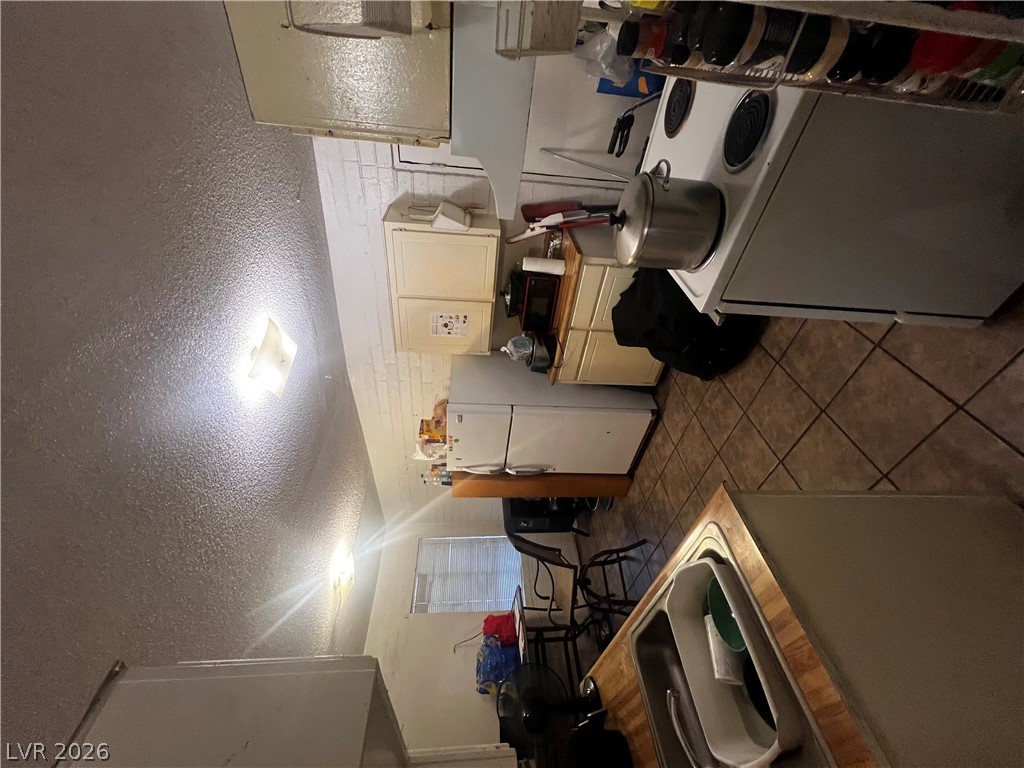 1206 I Street Property Photo 21