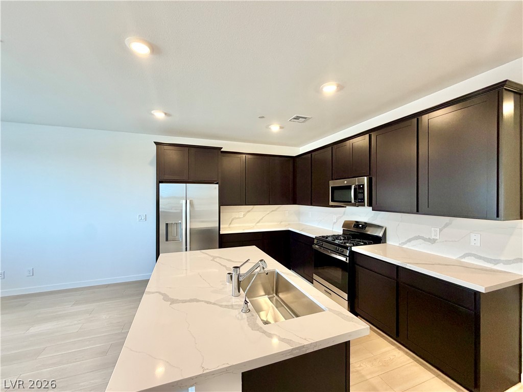 1502 Eva Crossing Place Property Photo 6