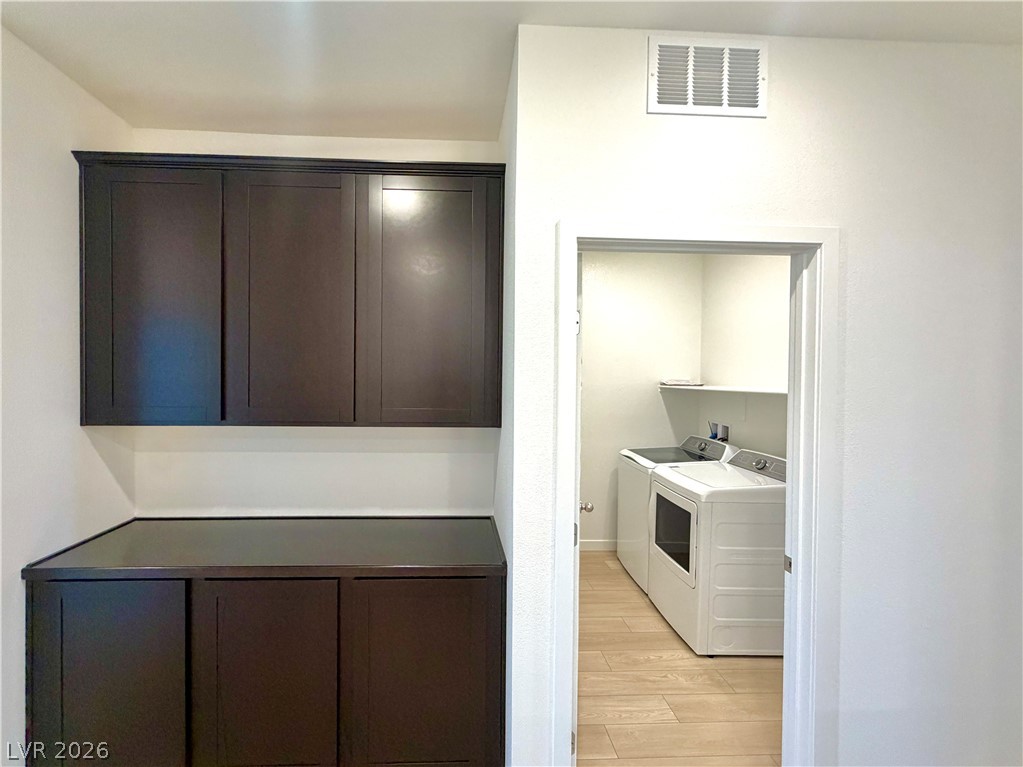 1502 Eva Crossing Place Property Photo 29