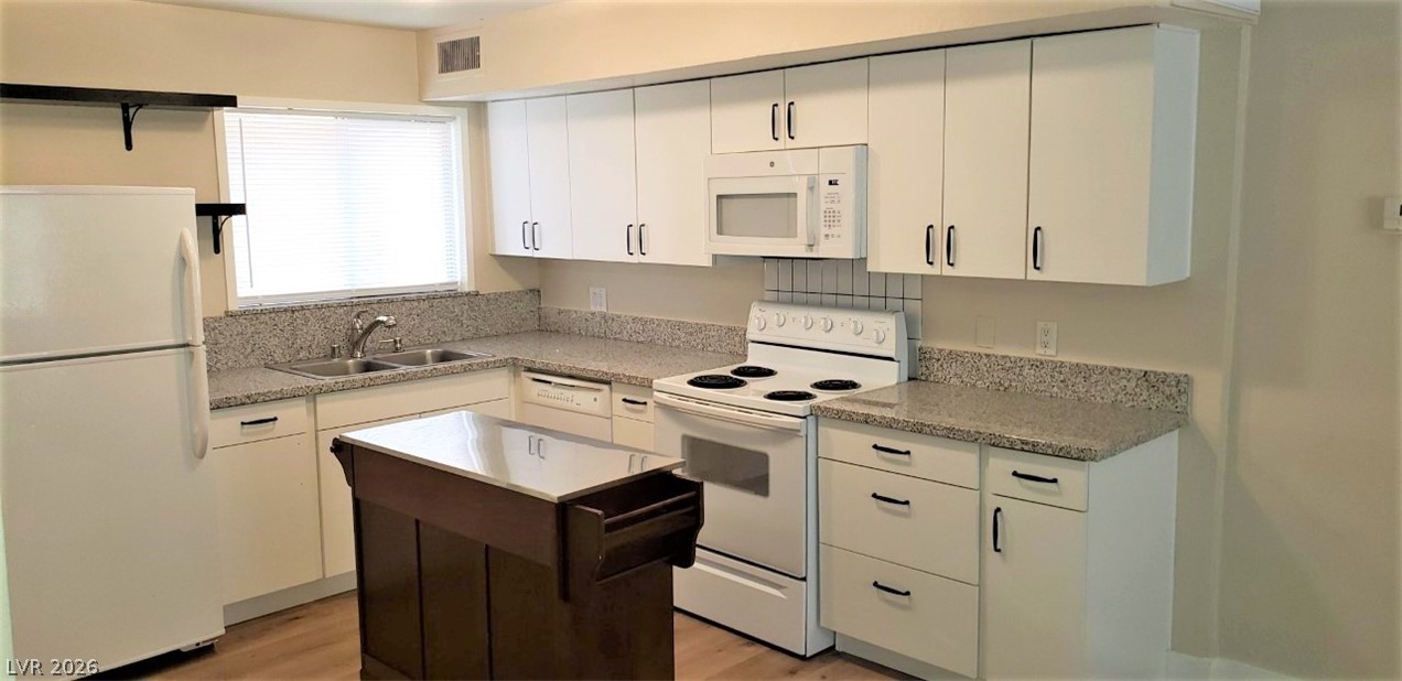 5118 Garden Lane C Property Photo 1