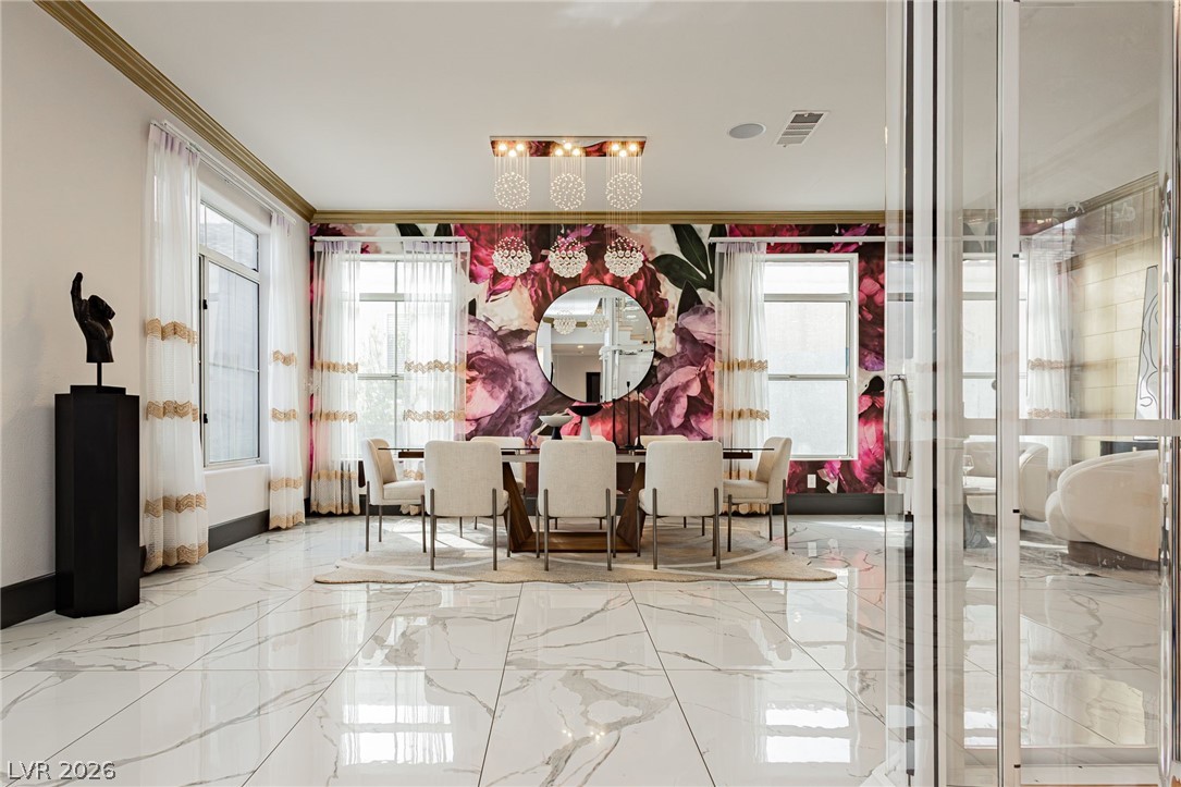 9498 Malasana Court Property Photo 11