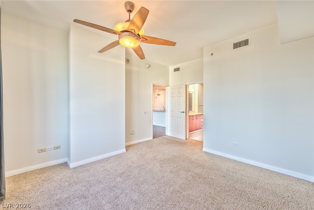 200 Sahara Avenue 2507 Property Photo 8