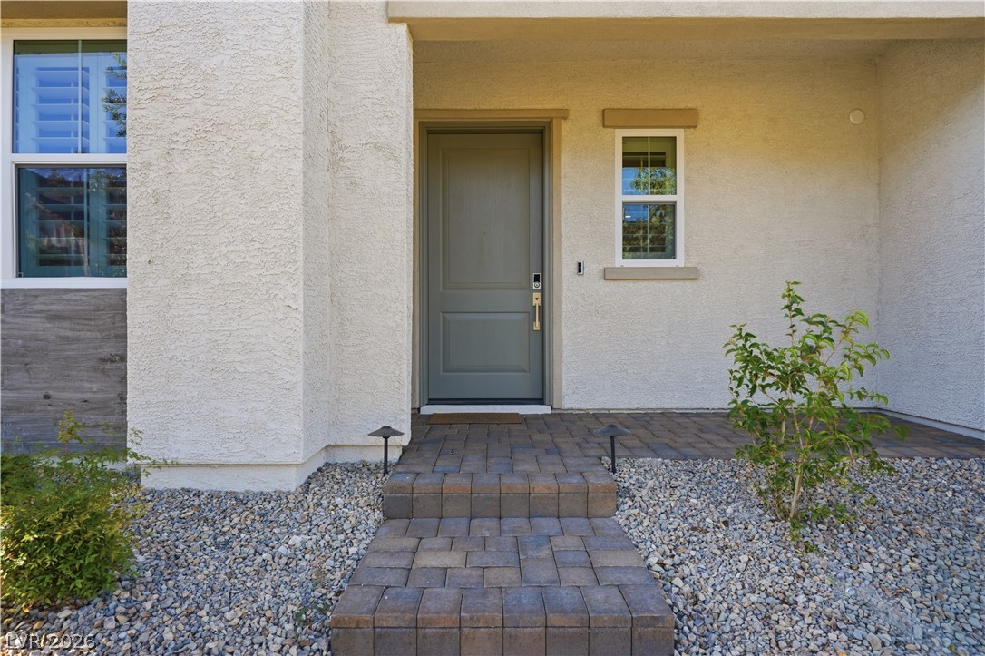 10196 Pleasant Knoll Avenue Property Photo 5