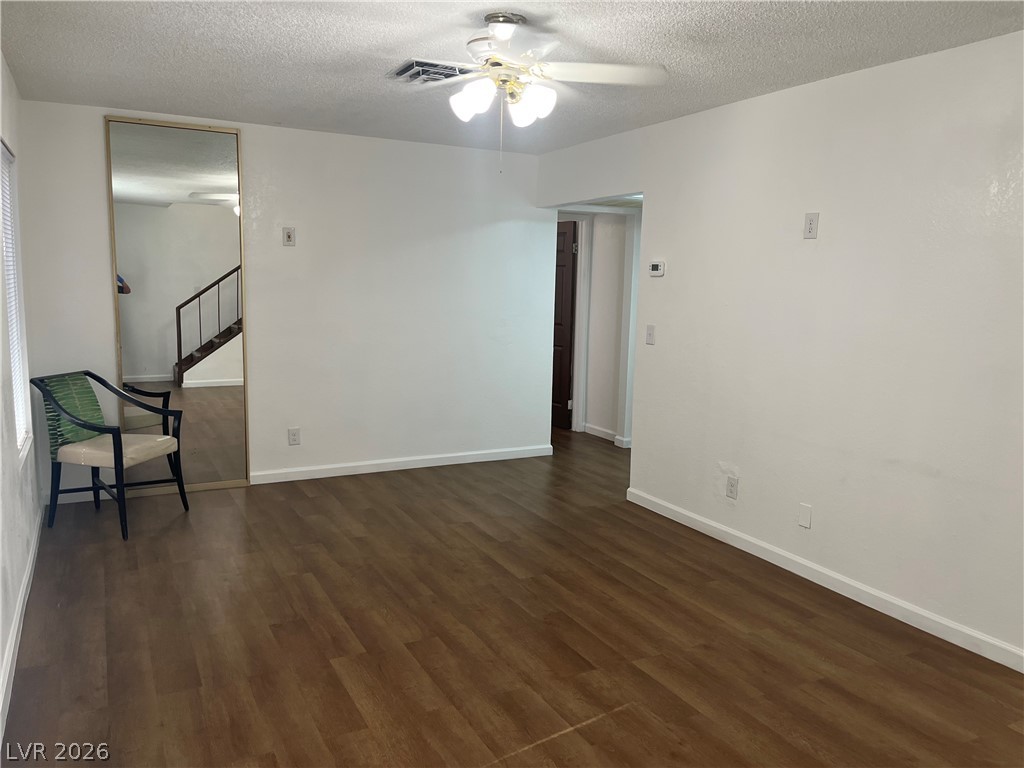 3974 Palos Verdes Street Property Photo 11