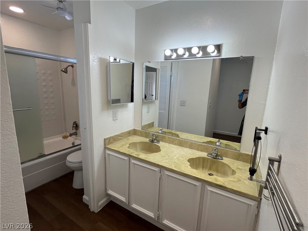 3974 Palos Verdes Street Property Photo 16