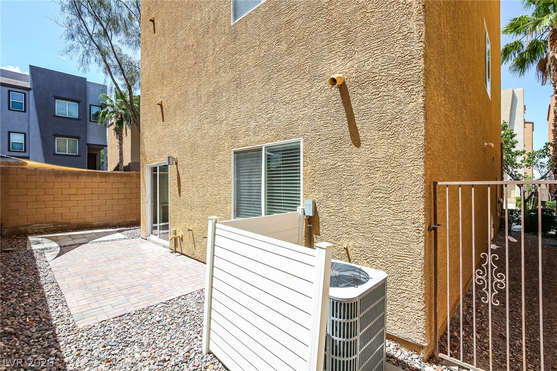 9389 Brigham Avenue Property Photo 15
