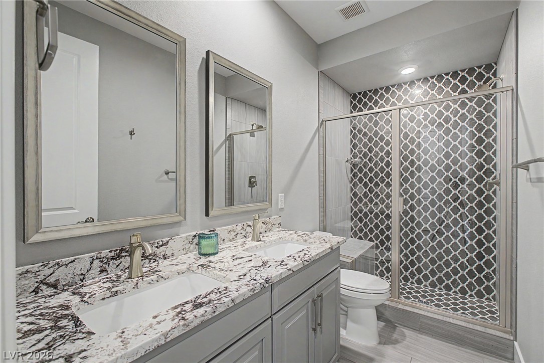 10433 Skye Paseo Avenue Property Photo 8