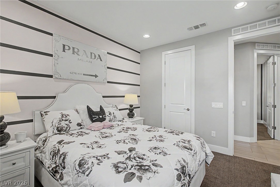 10433 Skye Paseo Avenue Property Photo 10