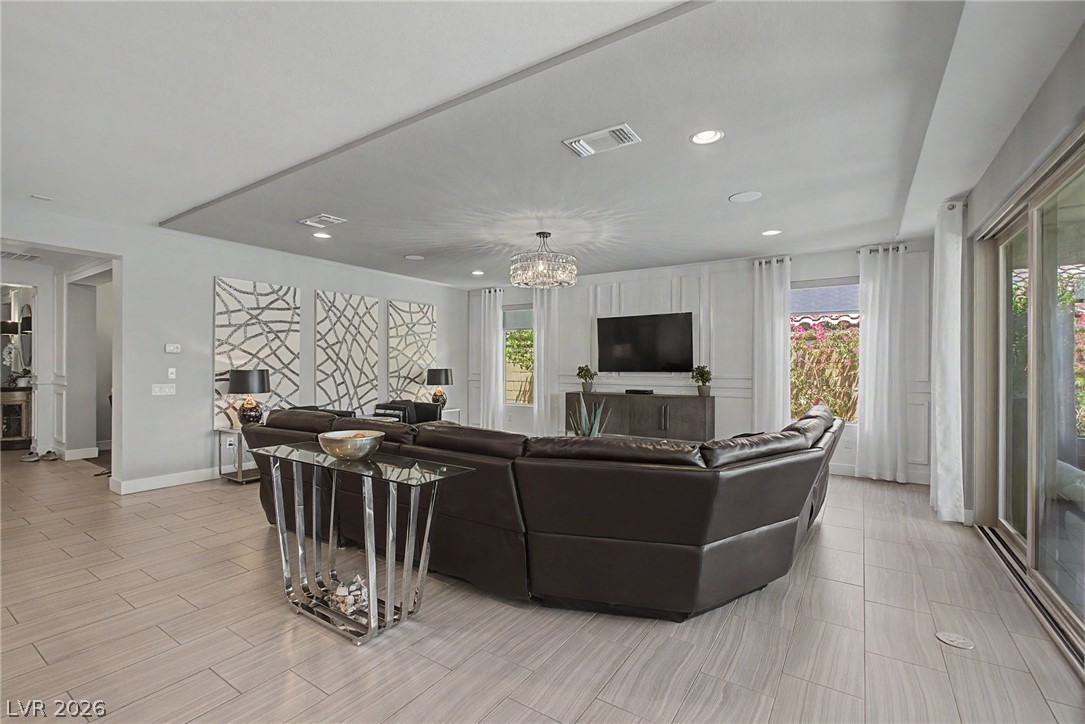 10433 Skye Paseo Avenue Property Photo 23
