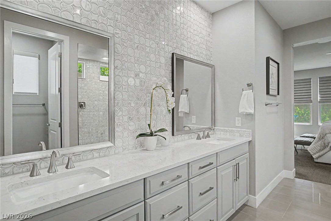 10433 Skye Paseo Avenue Property Photo 43
