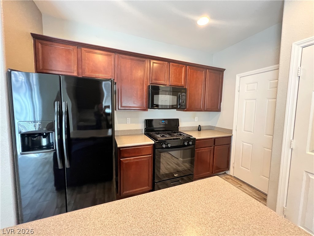 8947 College Green Street Property Photo 10