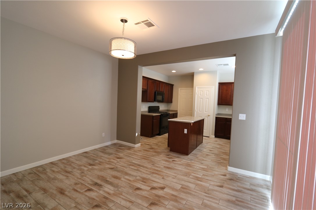 8947 College Green Street Property Photo 14