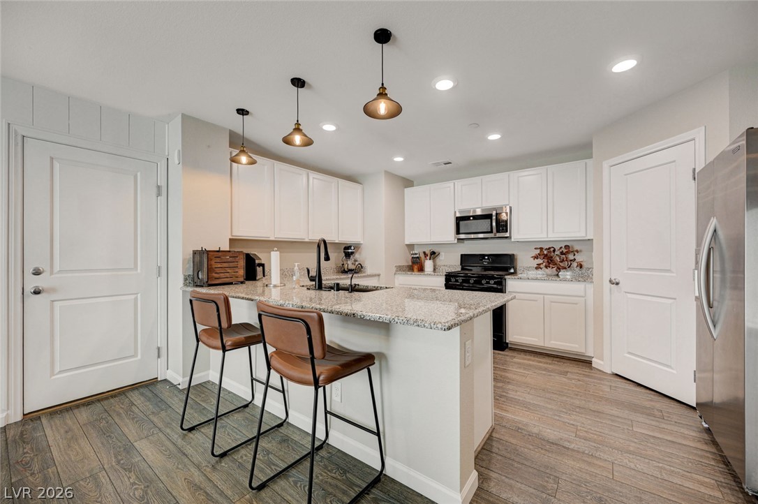 2216 Via Zoran Property Photo 1