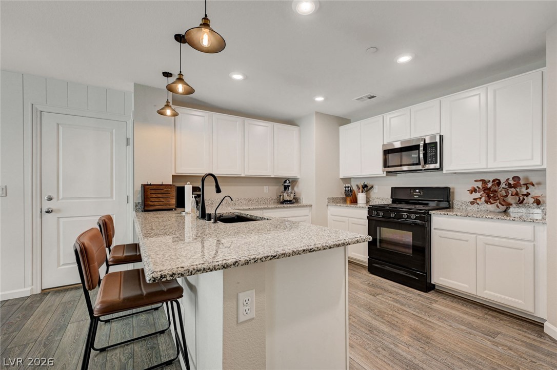 2216 Via Zoran Property Photo 11