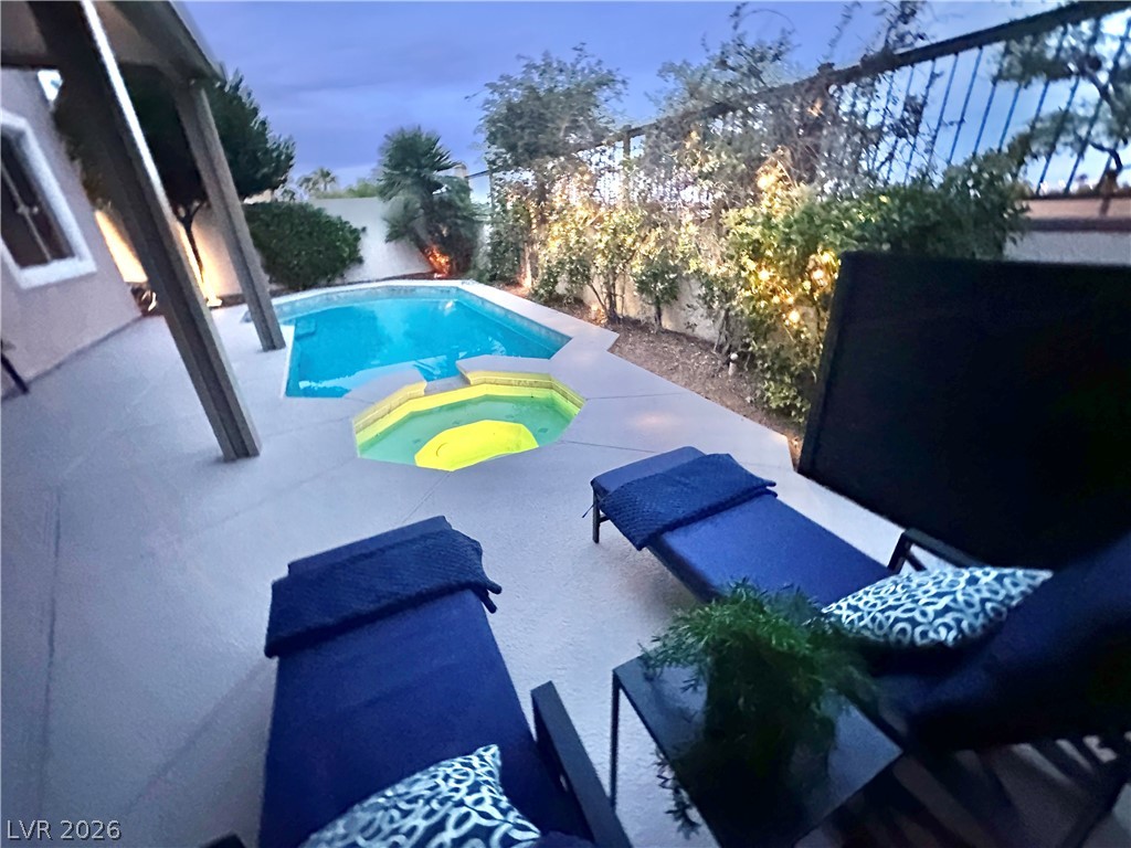 10637 Turquoise Valley Drive Property Photo 14