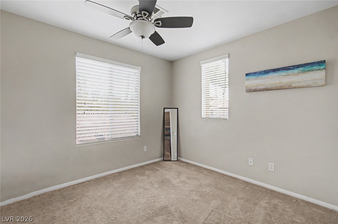2424 Taragato Avenue Property Photo 17